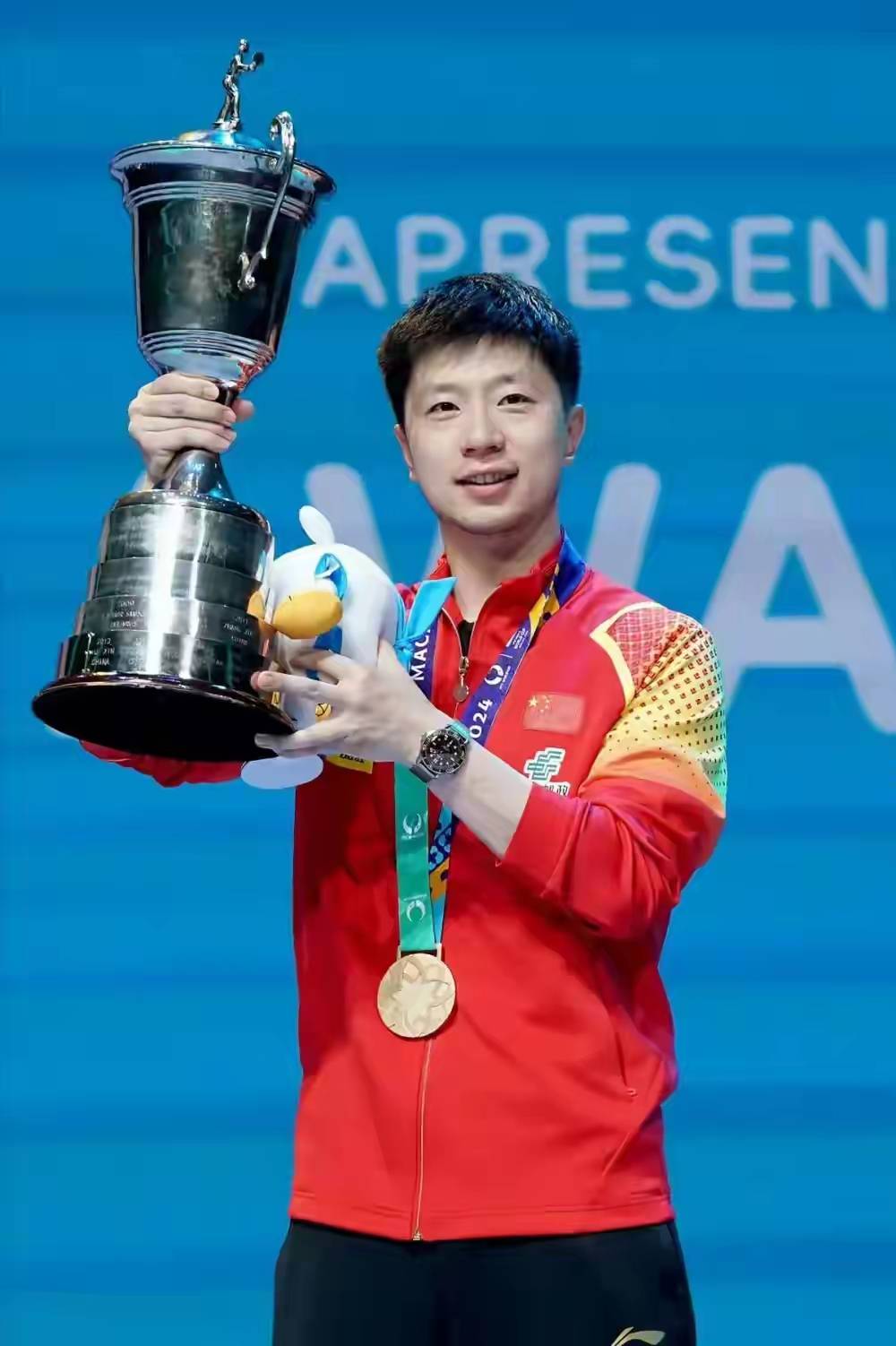 包含英国乒乓球队鏖战法国乒乓球队,马龙关键制胜的词条 包含英国乒乓球队鏖战法国乒乓球队,马龙关键制胜的词条