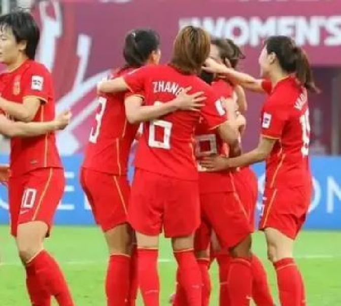 关于顽强拼搏：女足比赛中每一分都来之不易的信息