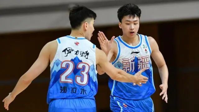 球队教练团队努力策划,明确季后赛冲刺方向的简单介绍 球队教练团队努力策划,明确季后赛冲刺方向的简单介绍
