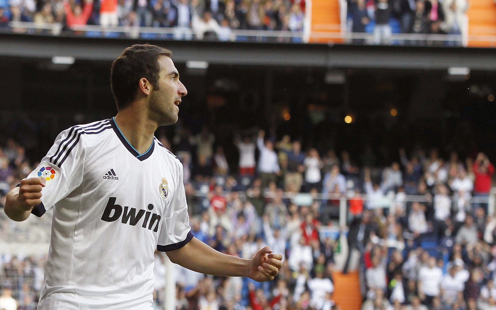 赛道上的关键先生，当霍勒迪接管F1揭幕战，快船横扫活塞的启示